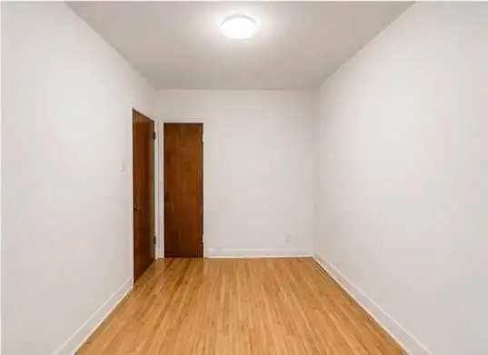 3 ½ Disponible 1er Mai Metro Parc - Photo 7