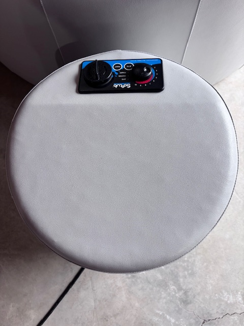 Premium Softub Hot Tub – Like New – Fully Equipped - $3500 FIRM - Photo 2