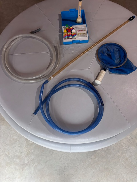 Premium Softub Hot Tub – Like New – Fully Equipped - $3500 FIRM - Photo 8