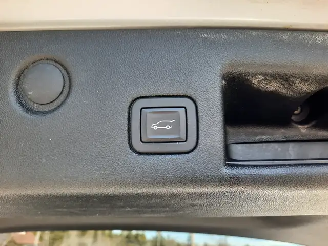 2019 Chevrolet Equinox LT - Photo 9