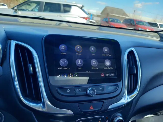 2019 Chevrolet Equinox LT - Photo 16