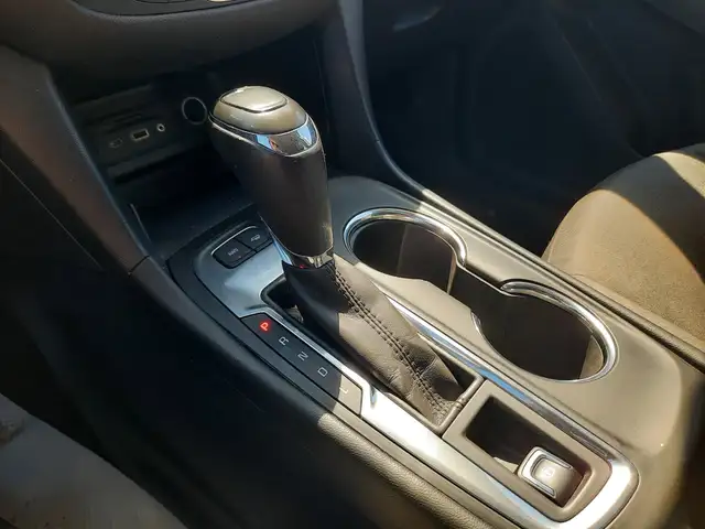 2019 Chevrolet Equinox LT - Photo 19