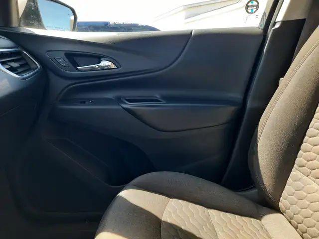 2019 Chevrolet Equinox LT - Photo 22