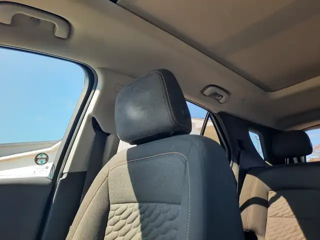 2019 Chevrolet Equinox LT - Photo 23