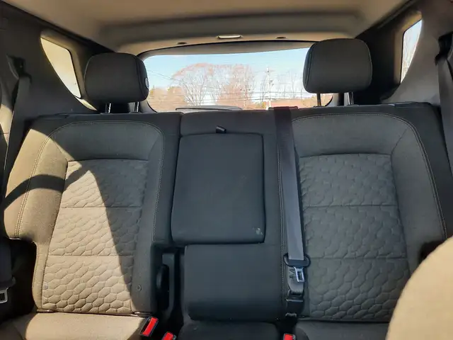 2019 Chevrolet Equinox LT - Photo 24
