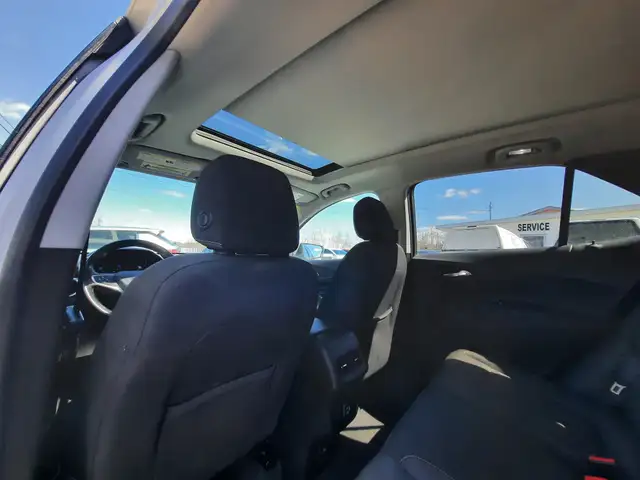 2019 Chevrolet Equinox LT - Photo 27