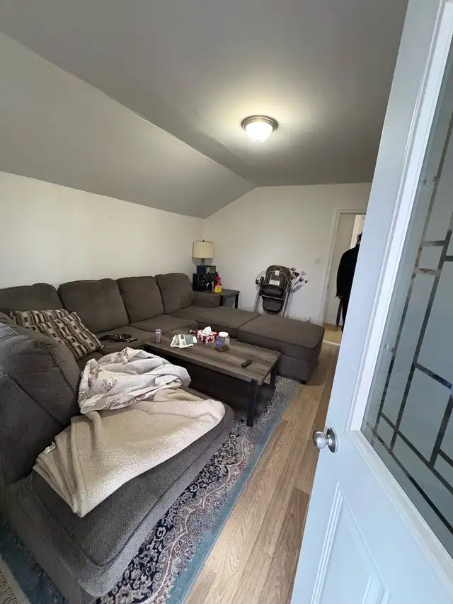 Grand 4 ½ à louer - Saint-Jean-sur-Richelieu - - Photo 3