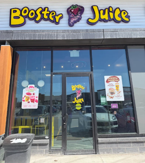 We are hiring Team Members for Booster Juice.