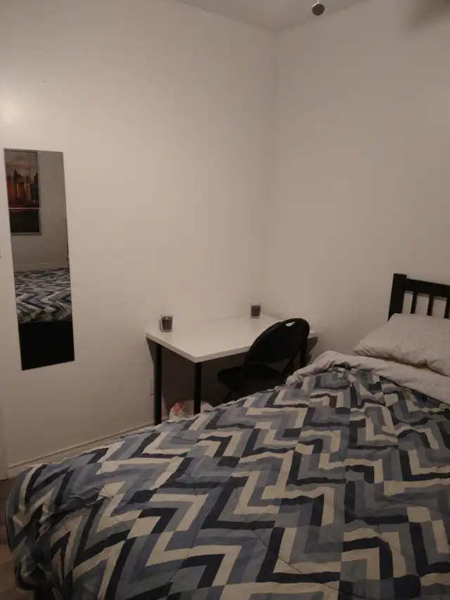 Chambre en coloc pres de Univ. de Montreal - Tout Inclus   Wifi - Photo 3