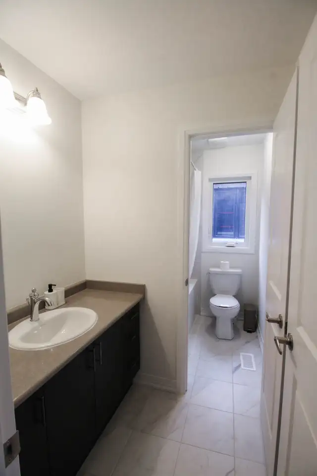 Affordable Private Room | New Build | Near Conestoga Cambridge - Photo 7