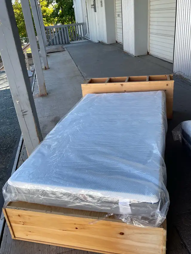 Brand New Twin or Single Mattresses $199 FREE delivery - Photo 4