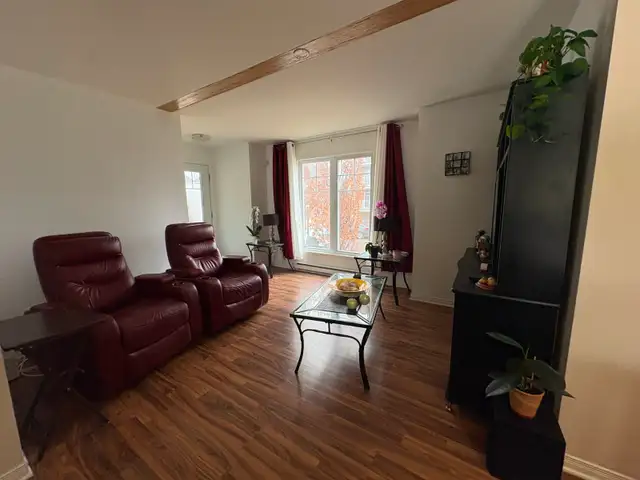 Beau logement / appartement 4 1/2 à Lavaltrie - Photo 2