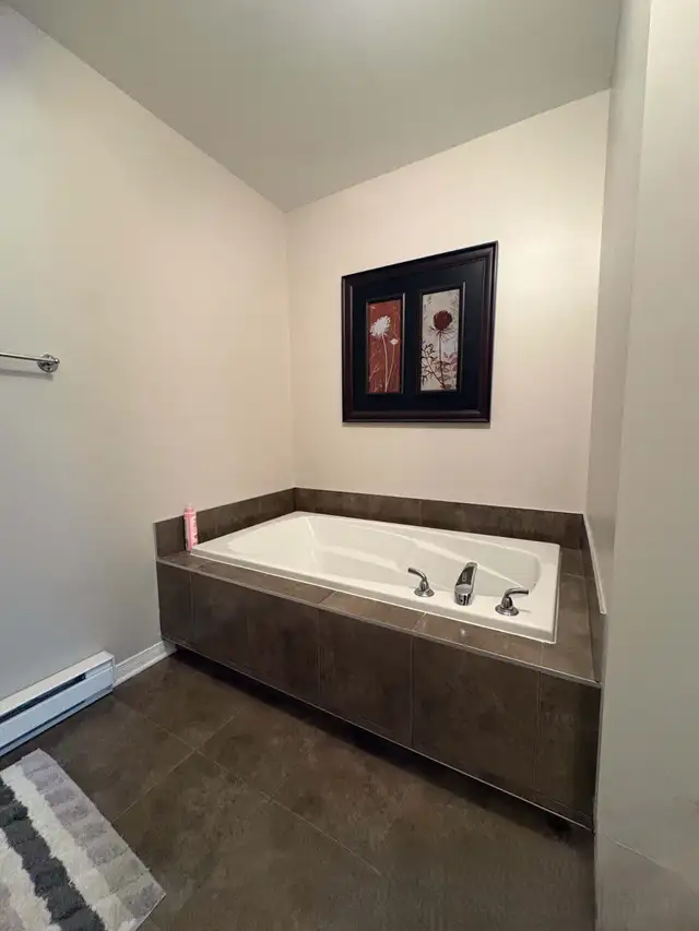 Beau logement / appartement 4 1/2 à Lavaltrie - Photo 7