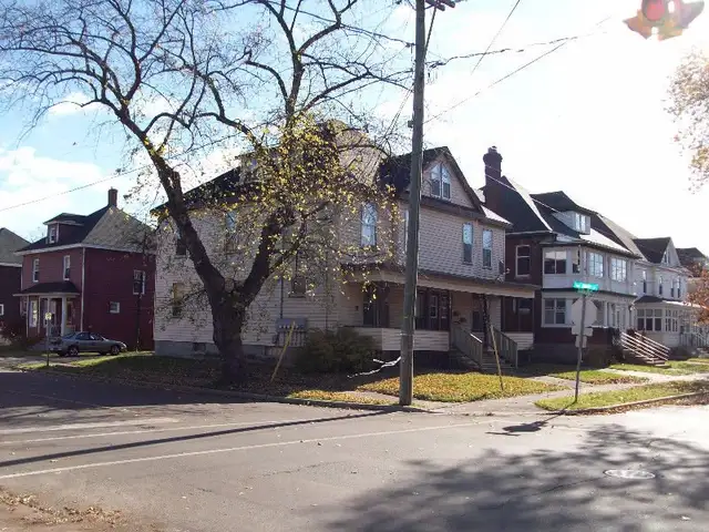 1-Bedroom Apartment for Rent – Downtown Moncton - Photo 2