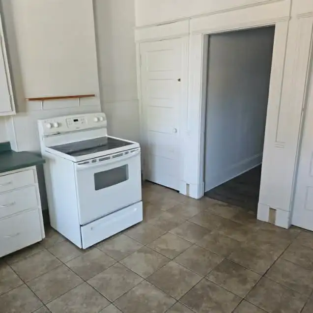 1-Bedroom Apartment for Rent – Downtown Moncton - Photo 3