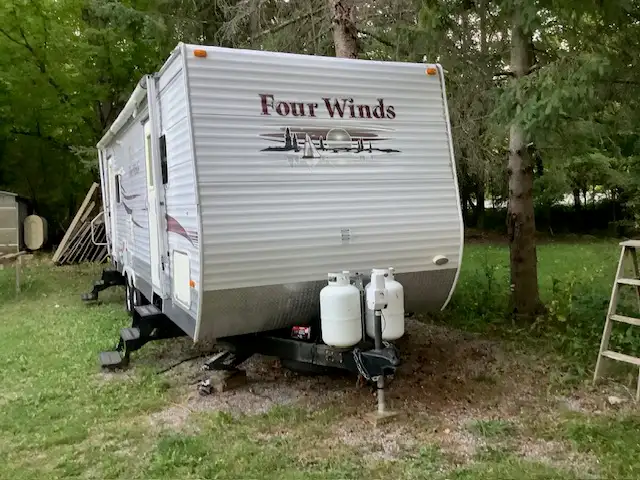 Four Winds Travel Trailer - Photo 2