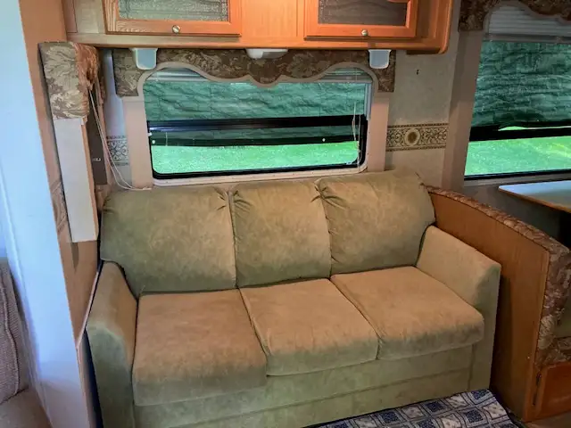 Four Winds Travel Trailer - Photo 4