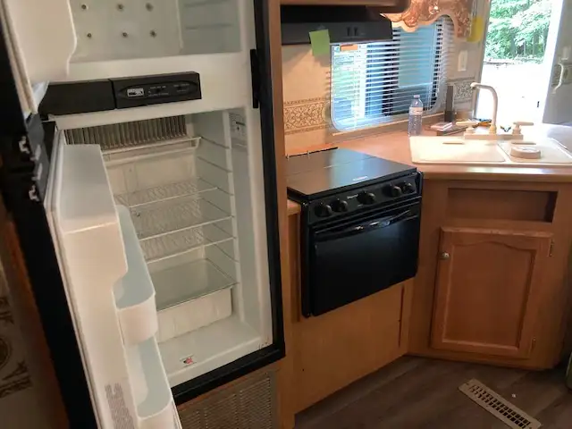 Four Winds Travel Trailer - Photo 9