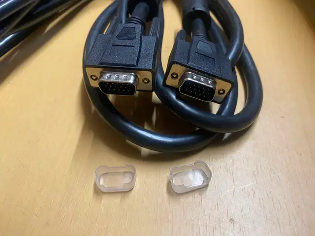 4 meters Long VGA cables for sale $5 (brand new) - Photo 4