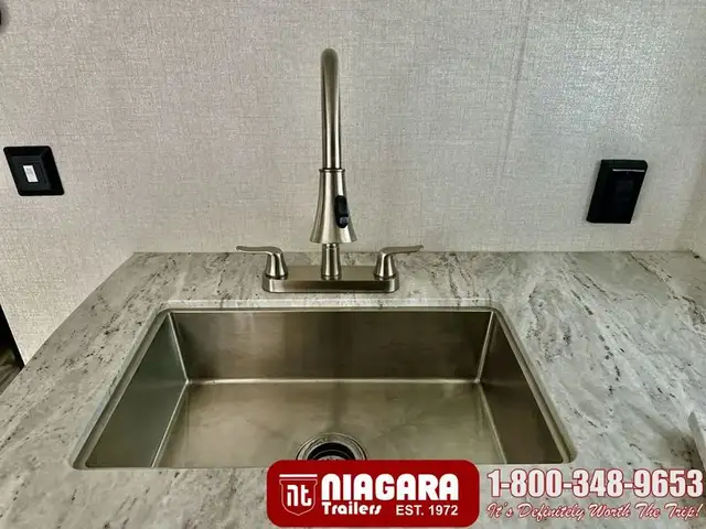 2022 HIGHLAND RIDGE RV RANGE LITE 281BH Travel Trailer - Photo 11