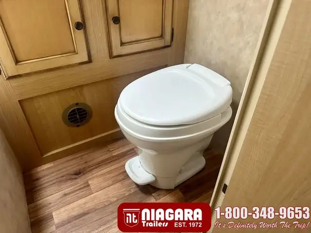 2010 K-Z INC. SPREE 280RLS Travel Trailer - Photo 21