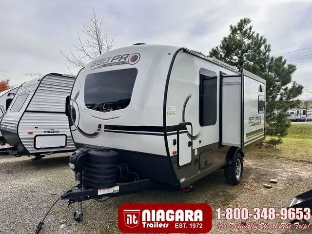 2025 FOREST RIVER ROCKWOOD GEO PRO 15FBS Travel Trailer - Photo 2