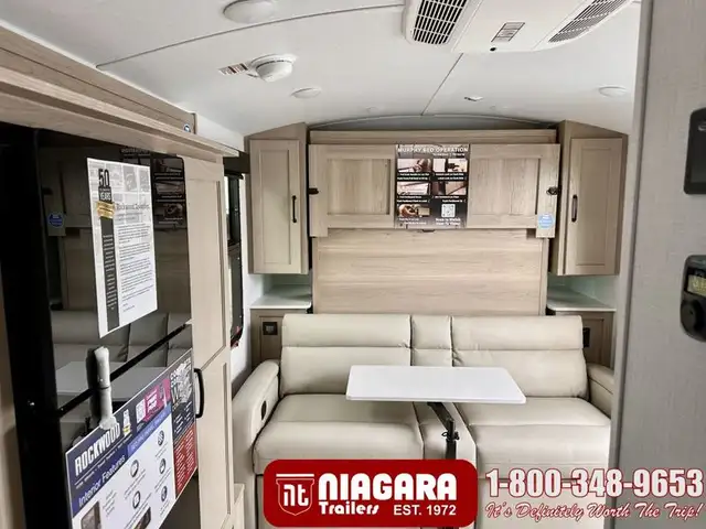 2025 FOREST RIVER ROCKWOOD GEO PRO 15FBS Travel Trailer - Photo 6