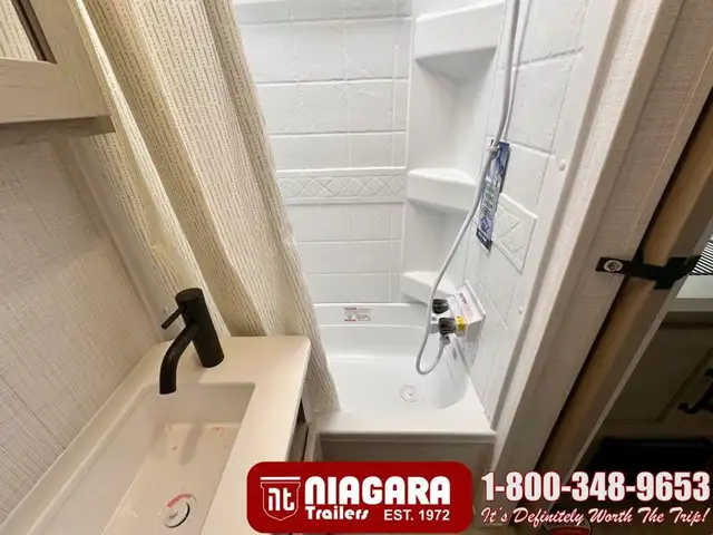 2025 FOREST RIVER ROCKWOOD GEO PRO 15FBS Travel Trailer - Photo 19