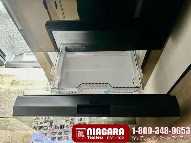 2024 FOREST RIVER CHEROKEE WOLF PUP 13BCW Travel Trailer - Photo 13