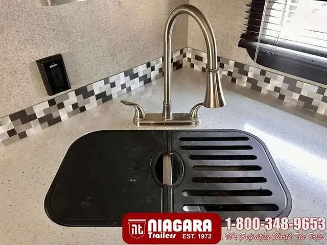 2020 FOREST RIVER RW ULTRA LITE 2706WS Travel Trailer - Photo 13