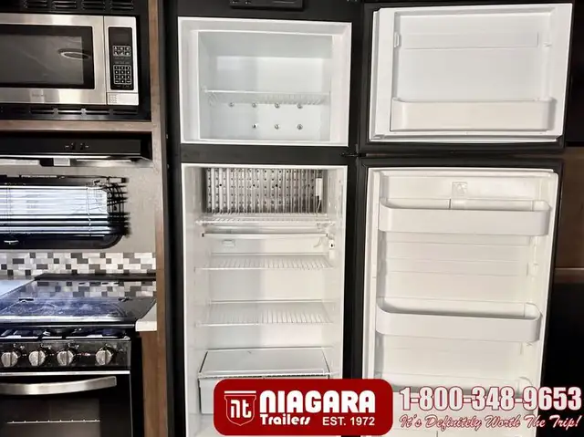 2020 FOREST RIVER RW ULTRA LITE 2706WS Travel Trailer - Photo 19