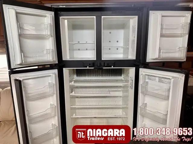 2011 CROSSROADS RUSHMORE 34SB Fifth Wheel - Photo 18