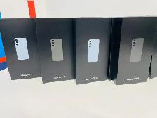 NEW IN BOX Samsung Galaxy S24 FE $550 with 1 YEAR WARRANTY