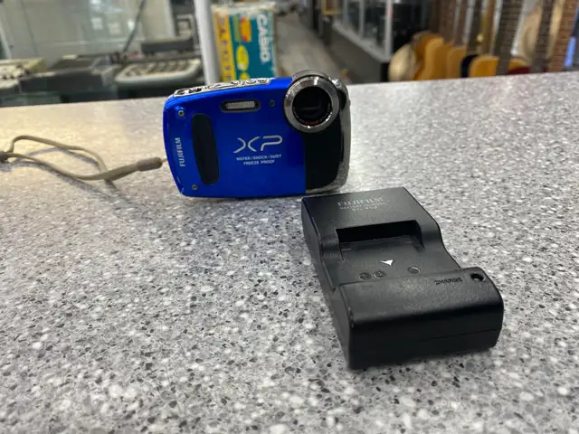 FujiFilm XP50 14MP Digital Camera - Photo 5