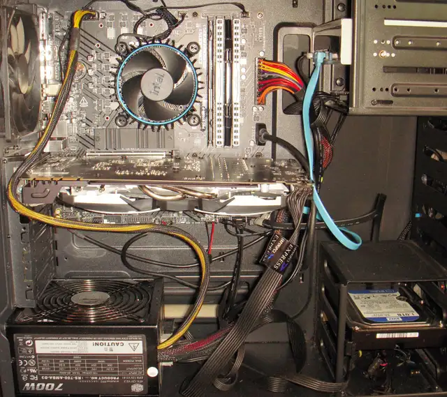 12thGen 4.3 GHz Quad 32Gigs DDR4 M.2SSD GTX1070ocWiFi - Photo 2