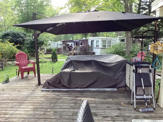 40 ft Northlander Supreme Park model trailer