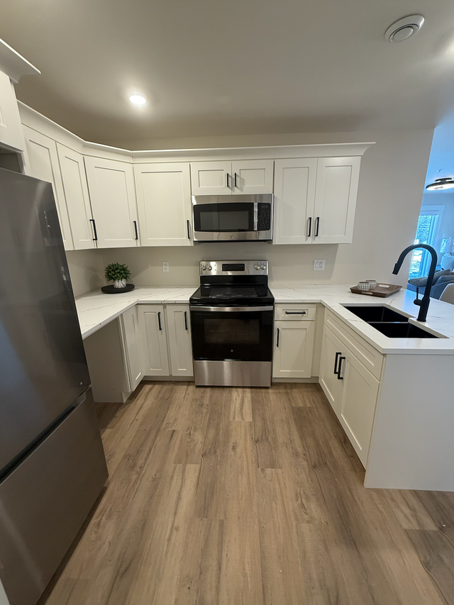 NOW LEASING – Brand New 2 Bed 2 Bath Luxury Suites! - Photo 4