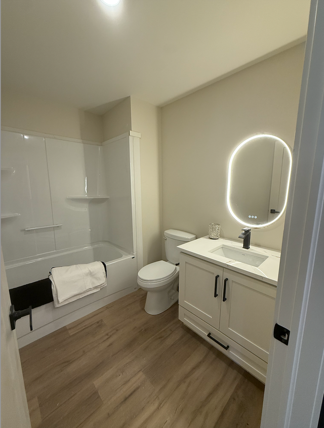 NOW LEASING – Brand New 2 Bed 2 Bath Luxury Suites! - Photo 6