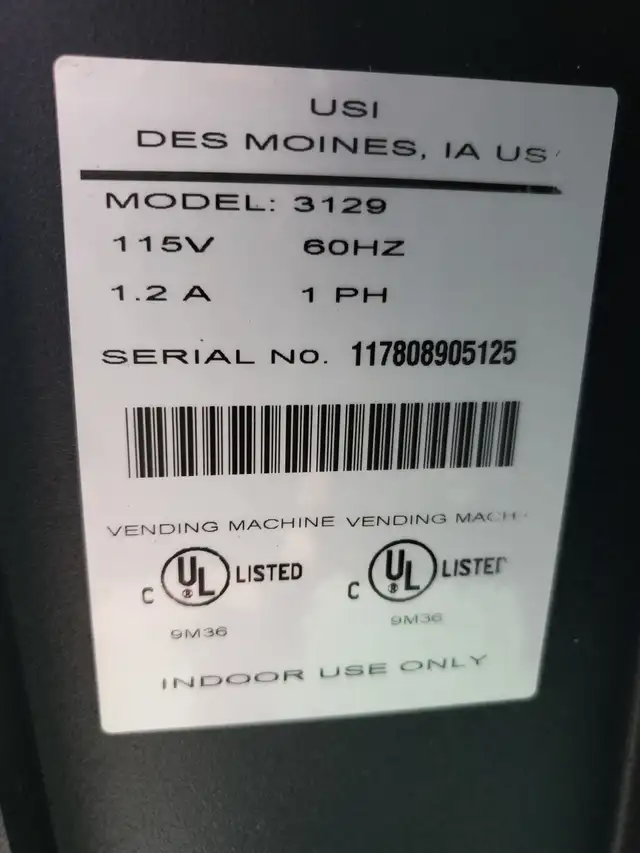 LARGE VENDING MACHINE IN GOOD CONDITION $1,500.00 - Photo 5