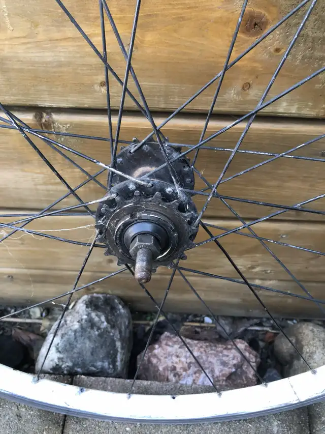 flip flop hub rims fixie 700c rims rear rim hub needs spokes $40 - Photo 3