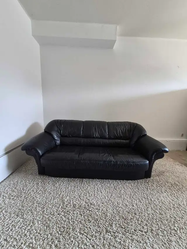 FREE DELIVERY Black Leather 3 Seater Sofa / Couch NO DEPOSIT - Photo 3