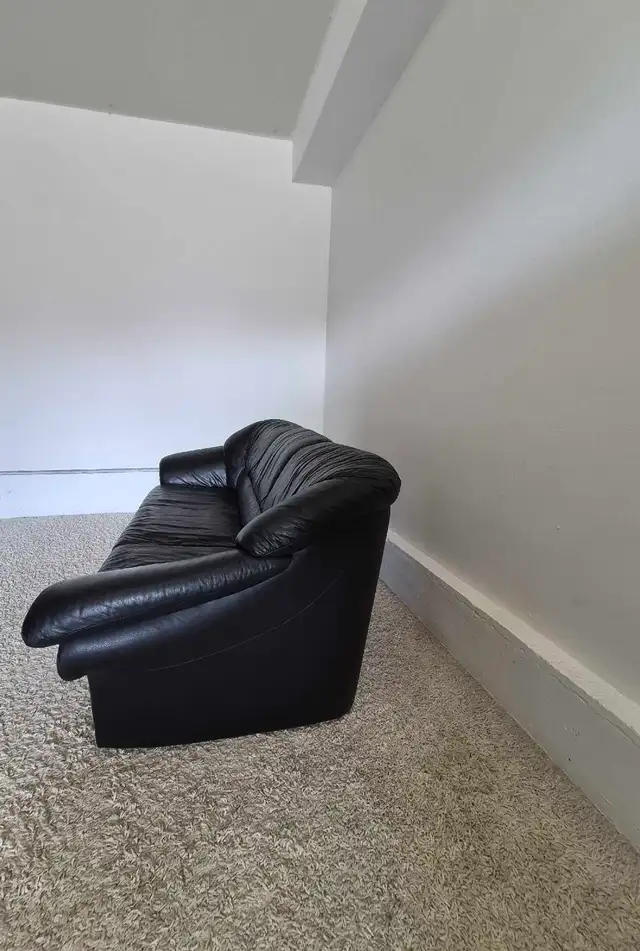 FREE DELIVERY Black Leather 3 Seater Sofa / Couch NO DEPOSIT - Photo 5