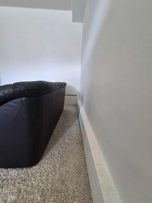 FREE DELIVERY Black Leather 3 Seater Sofa / Couch NO DEPOSIT - Photo 9