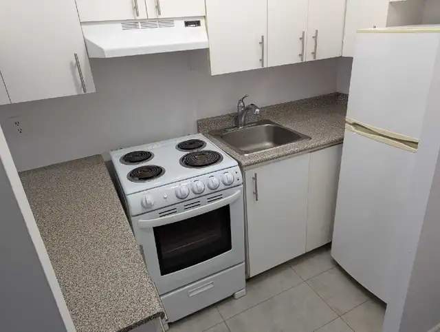 one bedroom for rent - Photo 3