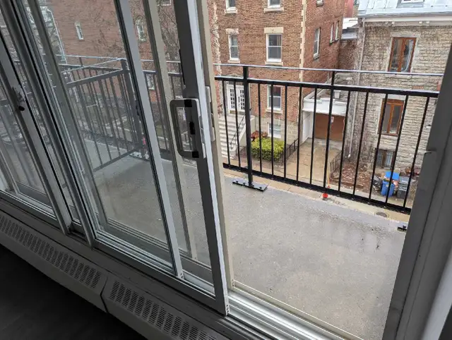 one bedroom for rent - Photo 10