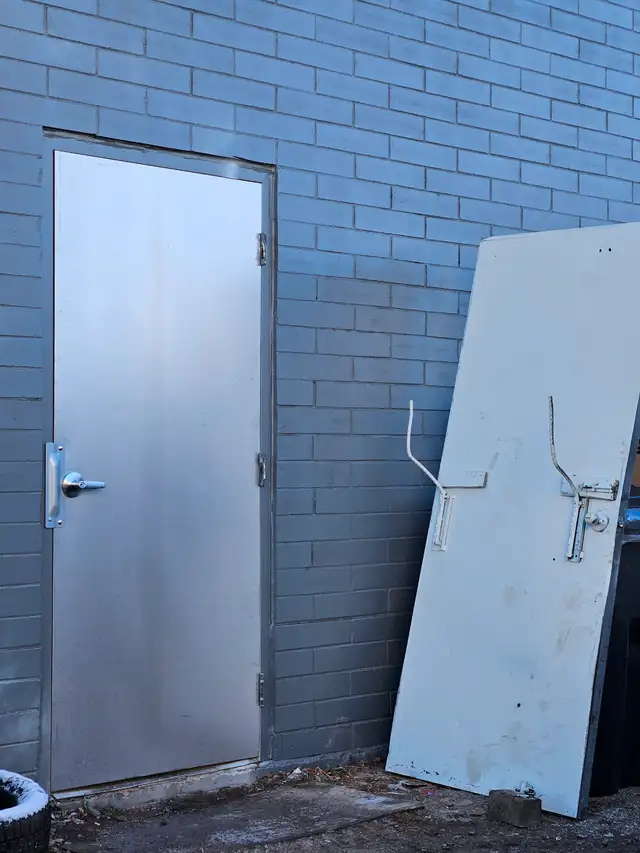 Commercial Door Supply, Hardware & Installation — Calgary & Area