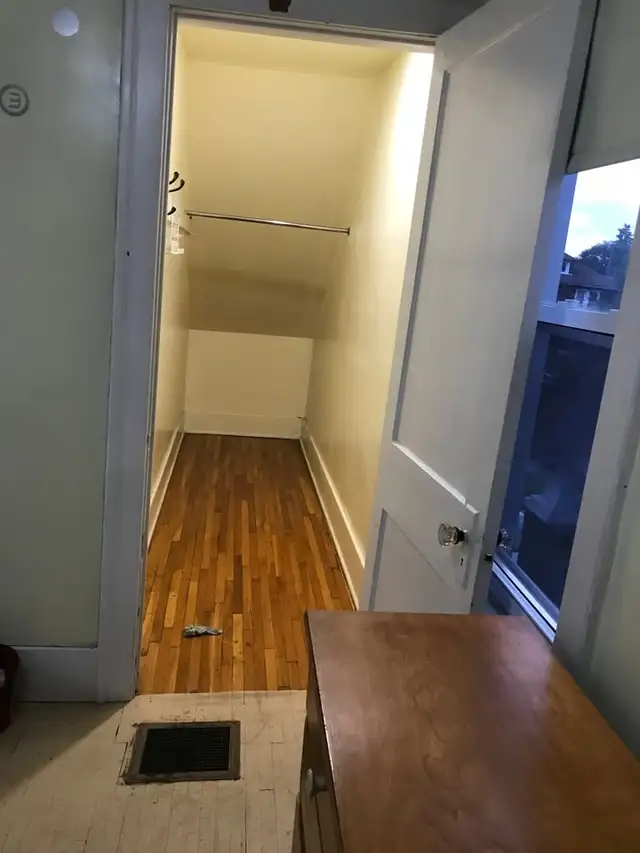 Room for Rent near UW - Photo 4