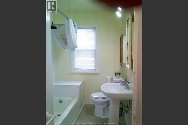 Room for Rent near UW - Photo 6