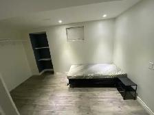 Room for rent in basement, Ajax