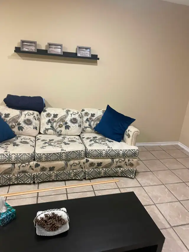 Rooms Available - Photo 6